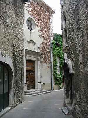 faade du temple de Die