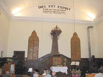 intrieur du temple d'Osse en Aspe