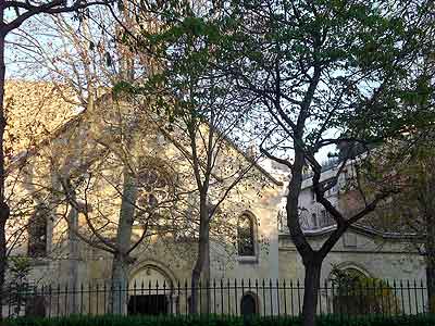 faade du temple de Neuilly sur Seine