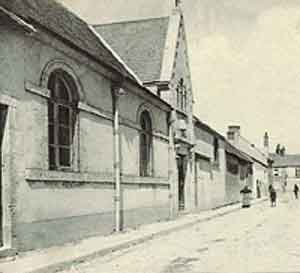 ancien temple vanglique de Patay