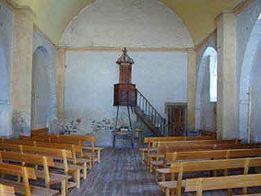 intrieur du temple de Saint Dbastien en Trives