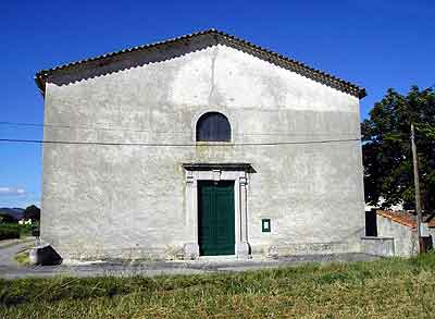 faade du temple de Tornac