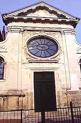 faade du temple de Tours