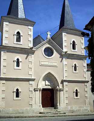 faade du temple de Villefagnan